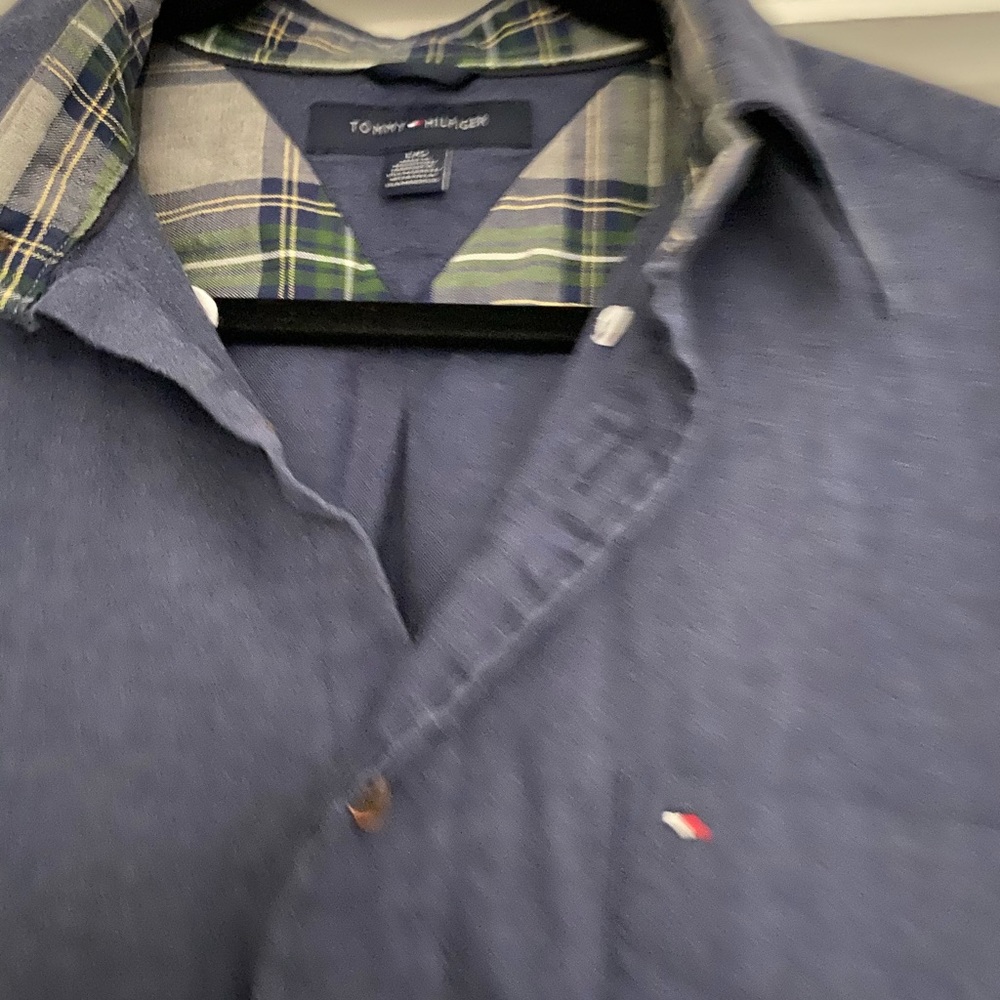 Hilfiger men’s casual button-down long sleeves - Picture 3 of 5